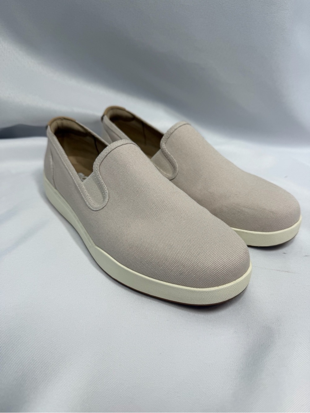 ABEO | Encore Slip On Sneakers Canvas Orthotic Arch Support Women's Size 9